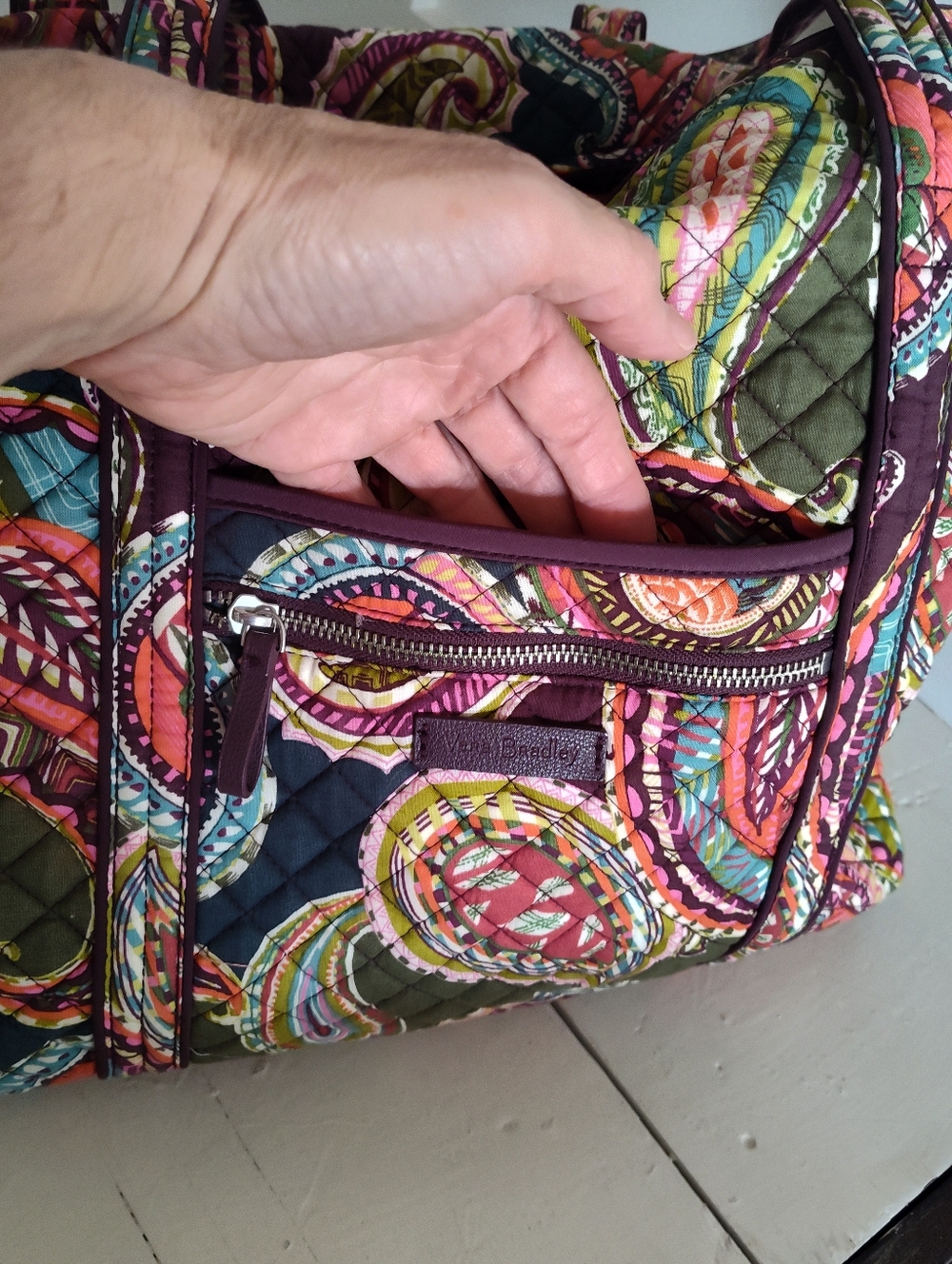 Vera Bradley Burgundy Coral Green Multi Paisley Quilted Weekend Tote ShoulderBag - Picture 8 of 8